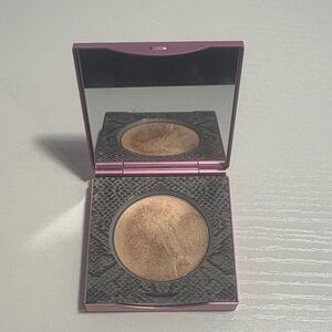 MALLY- Luminizer - Heavenly - 0.10 Oz